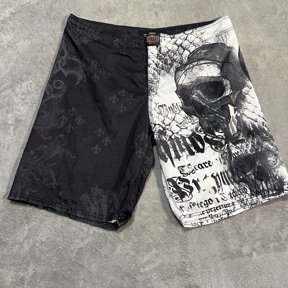 MMA Elite Shorts Mens XL Black White Skull Fighting MMA Boxing Shorts